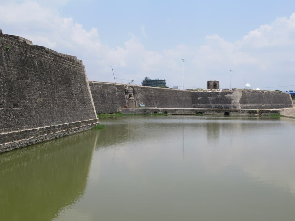Stone ramparts and open grounds inside Jaffna Fort